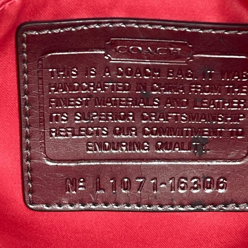 Coach POPPY  Pink OFF WHITE Shoulder Bag Detail HANDLES ARE A LITTLE STAINED